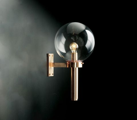 Ritual formel kamera Fakkellampe i kobber W300 | Designklassiker - smuk tidløs væglampe